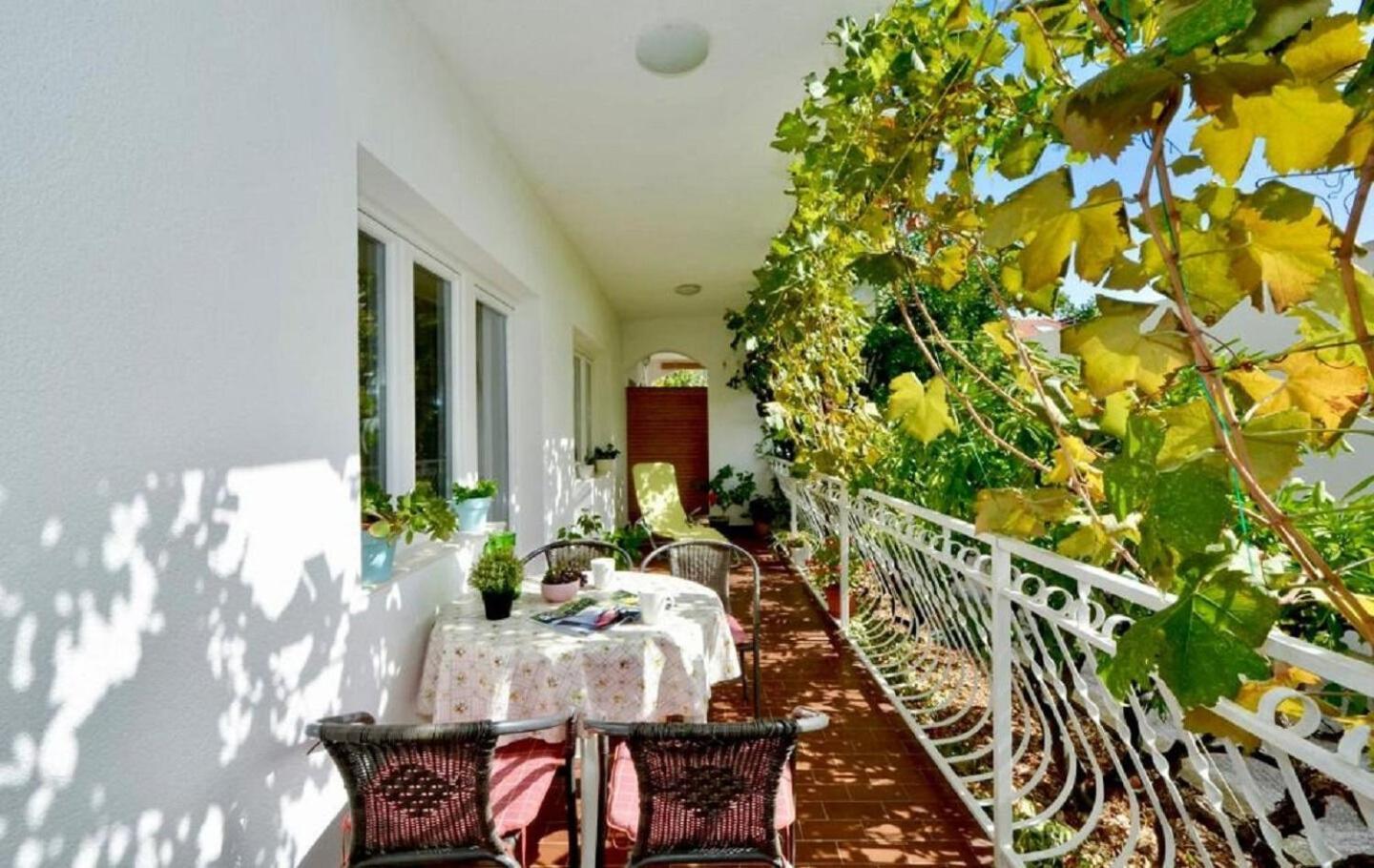 Apartments Paz Vinisce Exterior photo